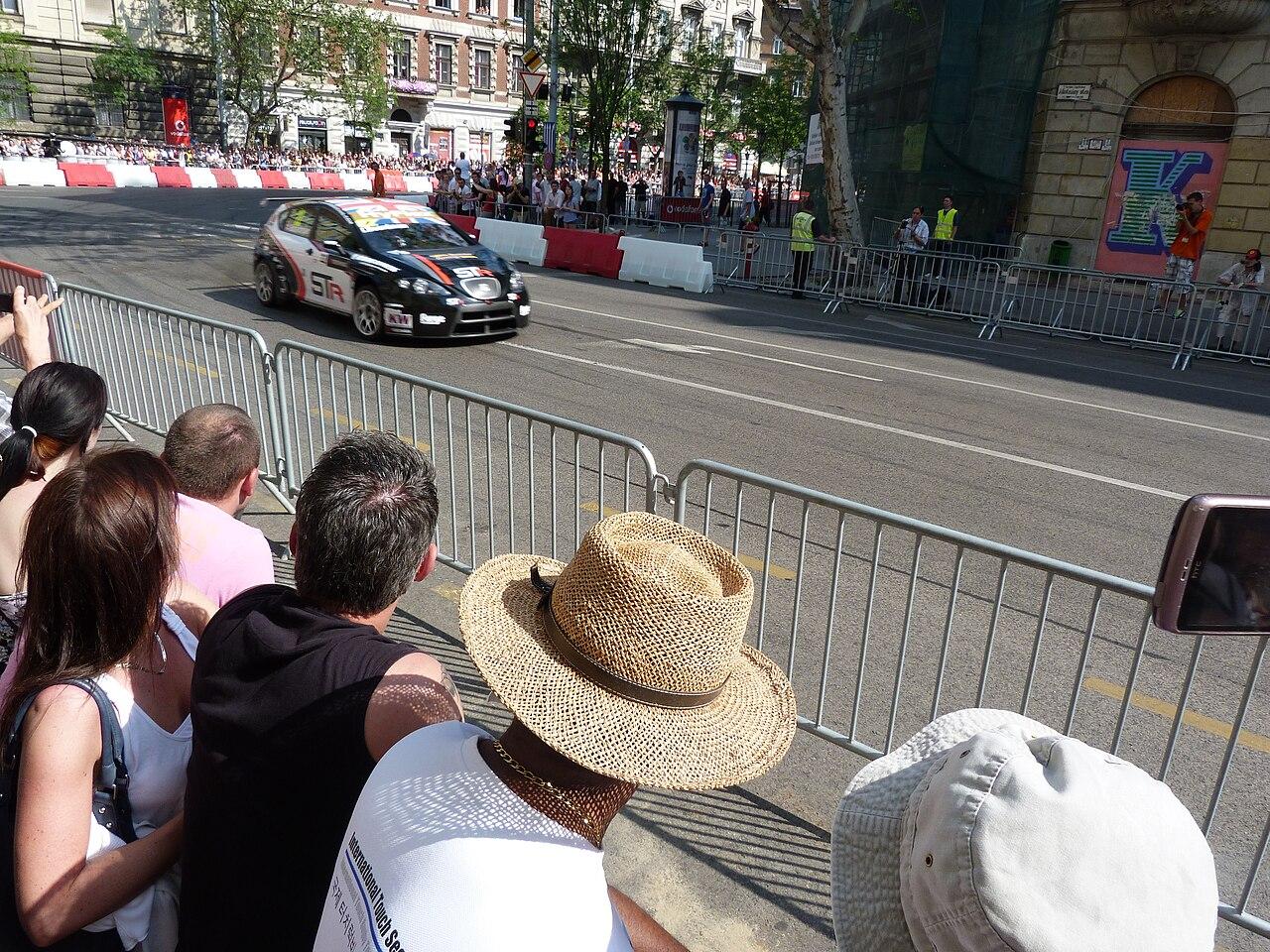 F1赛车主场:一座城市的仪式感(产业未来视角)